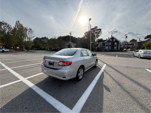 2012 Toyota Corolla LE