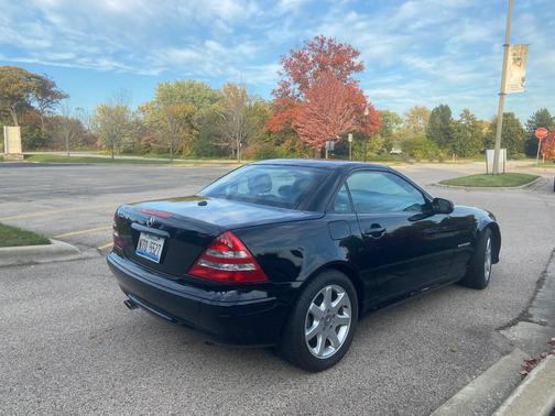 Black 2002 Mercedes-Benz SLK-Class SLK230 Kompressor