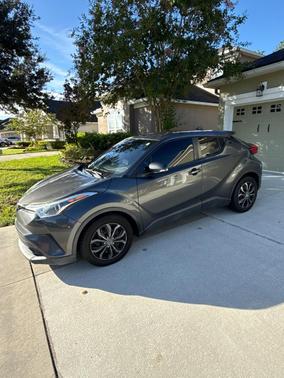 Gray 2019 Toyota C-HR LE
