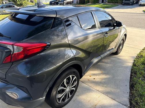Gray 2019 Toyota C-HR LE