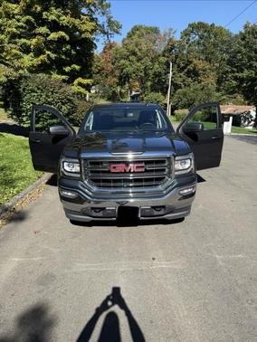 Gray 2017 GMC Sierra 1500 SLE