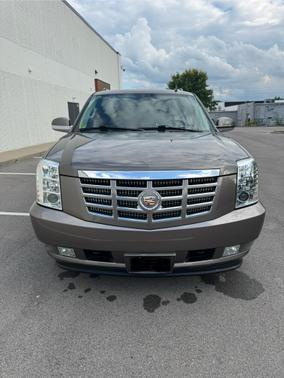 2014 Cadillac Escalade ESV Luxury