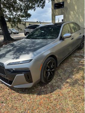 2024 BMW 760 i xDrive