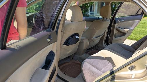 Gold 2003 Honda Accord LX