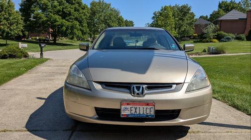 Gold 2003 Honda Accord LX