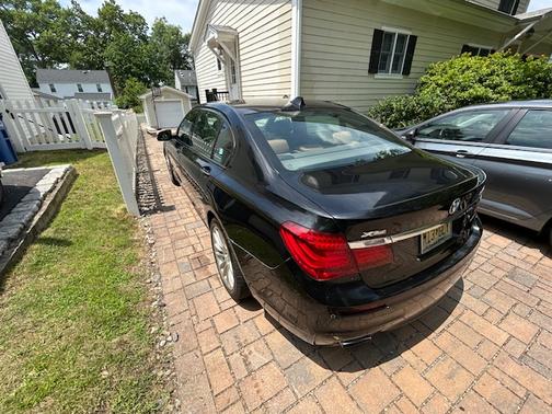 2013 BMW 750 Li xDrive
