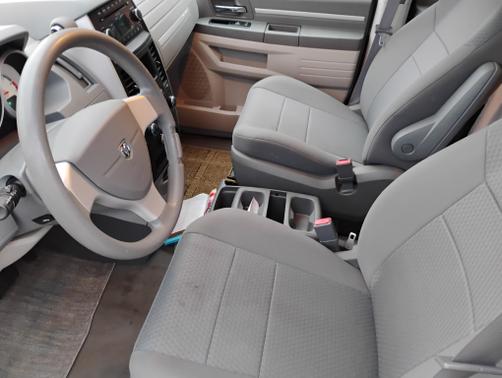 2010 Dodge Grand Caravan SE