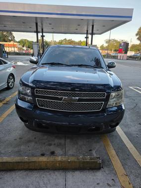 Blue 2008 Chevrolet Tahoe LTZ