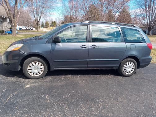 2008 Toyota Sienna CE