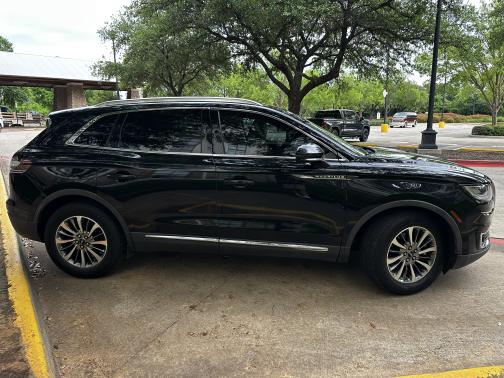 2020 Lincoln Nautilus Standard