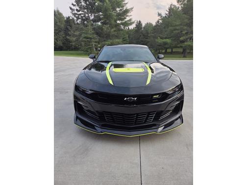 Black 2023 Chevrolet Camaro 2SS