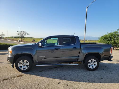 2016 GMC Canyon SLE