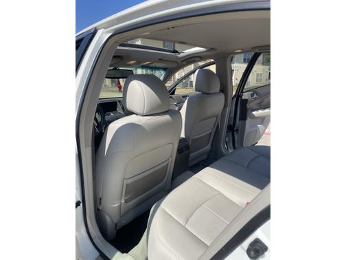 2011 INFINITI G37 Journey