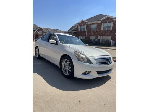 2011 INFINITI G37 Journey