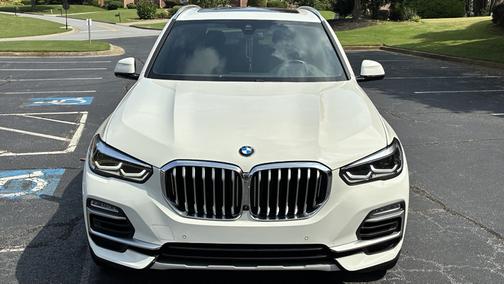 White 2021 BMW X5 xDrive40i