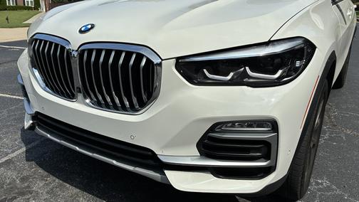 White 2021 BMW X5 xDrive40i