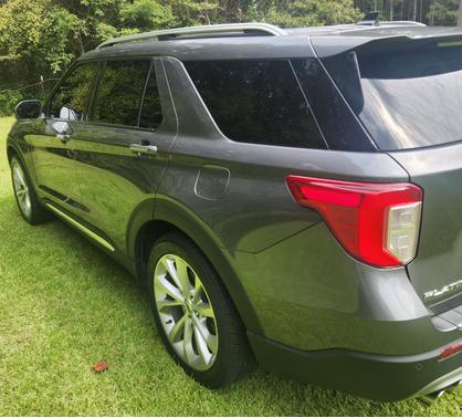 2022 Ford Explorer Platinum