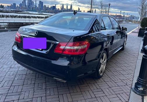 Black 2011 Mercedes-Benz E-Class E 350