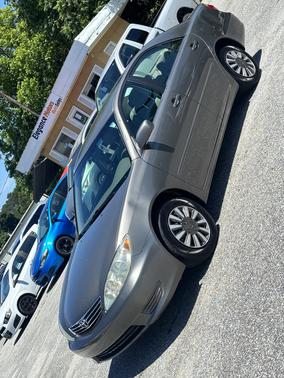Brown 2005 Toyota Camry LE