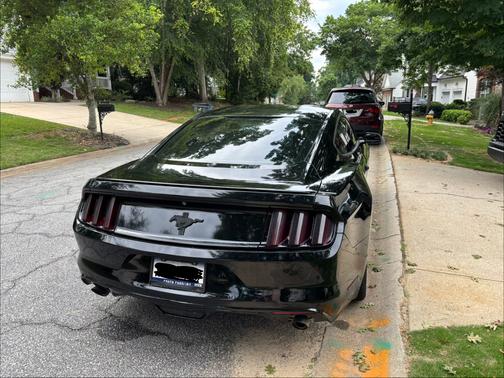 Black 2015 Ford Mustang V6