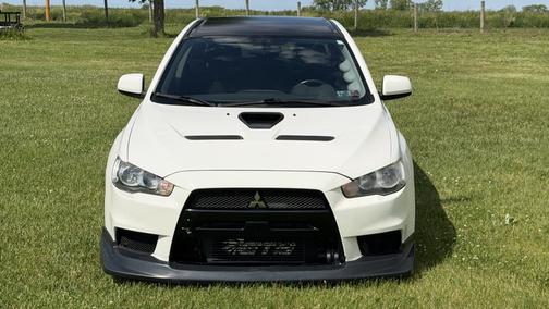 White 2015 Mitsubishi Lancer Evolution GSR