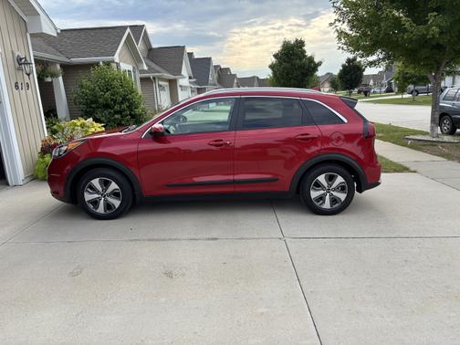 2019 Kia Niro LX