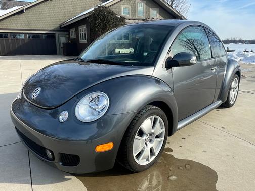 2004 Volkswagen New Beetle Turbo S