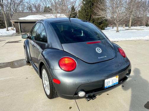2004 Volkswagen New Beetle Turbo S