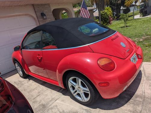 2004 Volkswagen New Beetle GLS