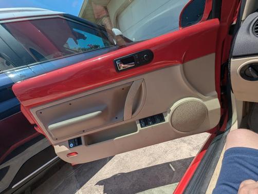 2004 Volkswagen New Beetle GLS