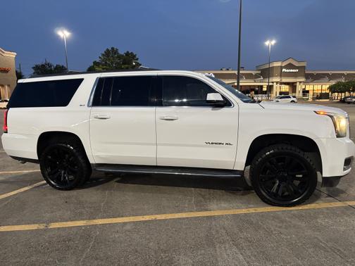 2015 GMC Yukon XL 1500 SLT