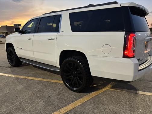 2015 GMC Yukon XL 1500 SLT