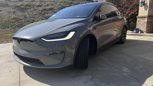 2022 Tesla Model X Long Range