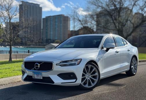 White 2021 Volvo S60 T5 Momentum