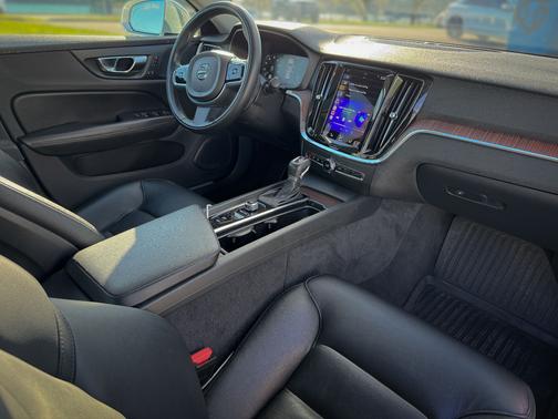 White 2021 Volvo S60 T5 Momentum