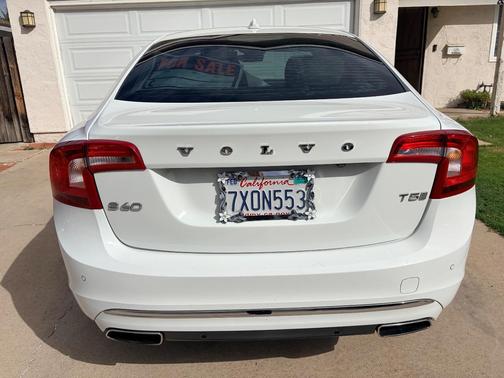 White 2017 Volvo S60 Inscription T5