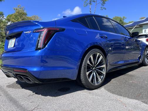 2022 Cadillac CT5-V Blackwing