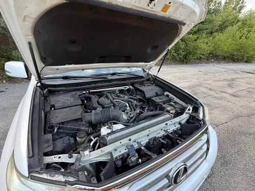 White 2010 Lexus GX 460 Base