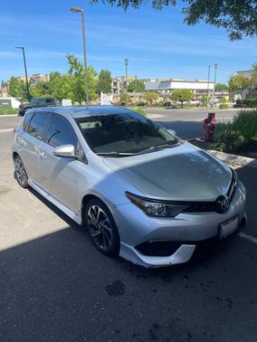 2017 Toyota Corolla iM Base