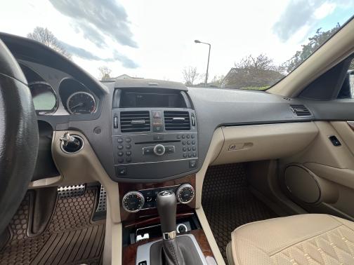 2010 Mercedes-Benz C-Class C 300 4MATIC Sport