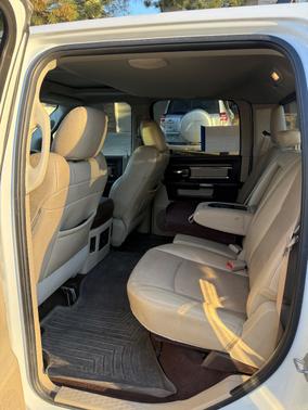 2015 RAM 1500 Laramie