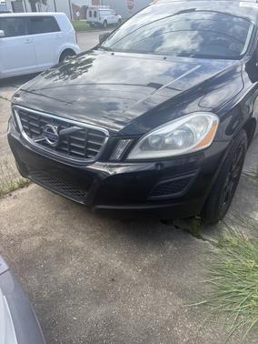 Black 2013 Volvo XC60 T6