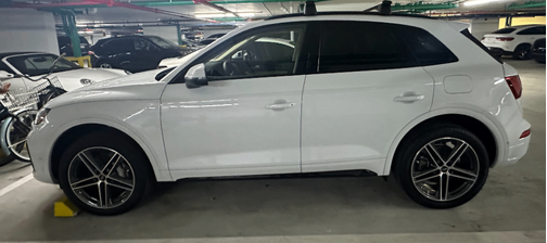 White 2023 Audi Q5 e 55 S line Prestige