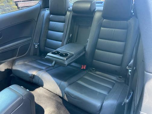 2012 Volkswagen Golf R 2-Door