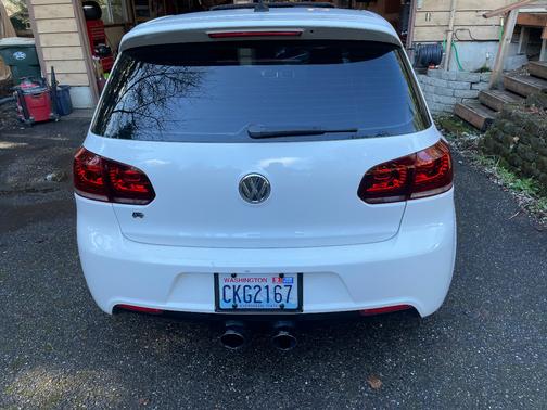 2012 Volkswagen Golf R 2-Door