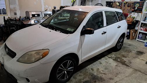 2005 Toyota Matrix Base