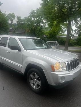 Silver 2007 Jeep Grand Cherokee Limited