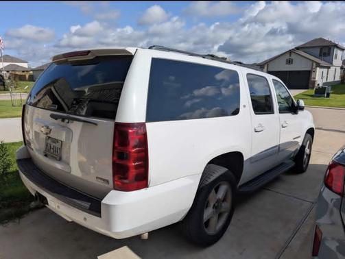 2009 Chevrolet Suburban 1500 LT2