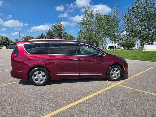 Red 2018 Chrysler Pacifica Hybrid Limited