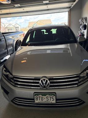 Silver 2017 Volkswagen Touareg V6 Wolfsburg Edition